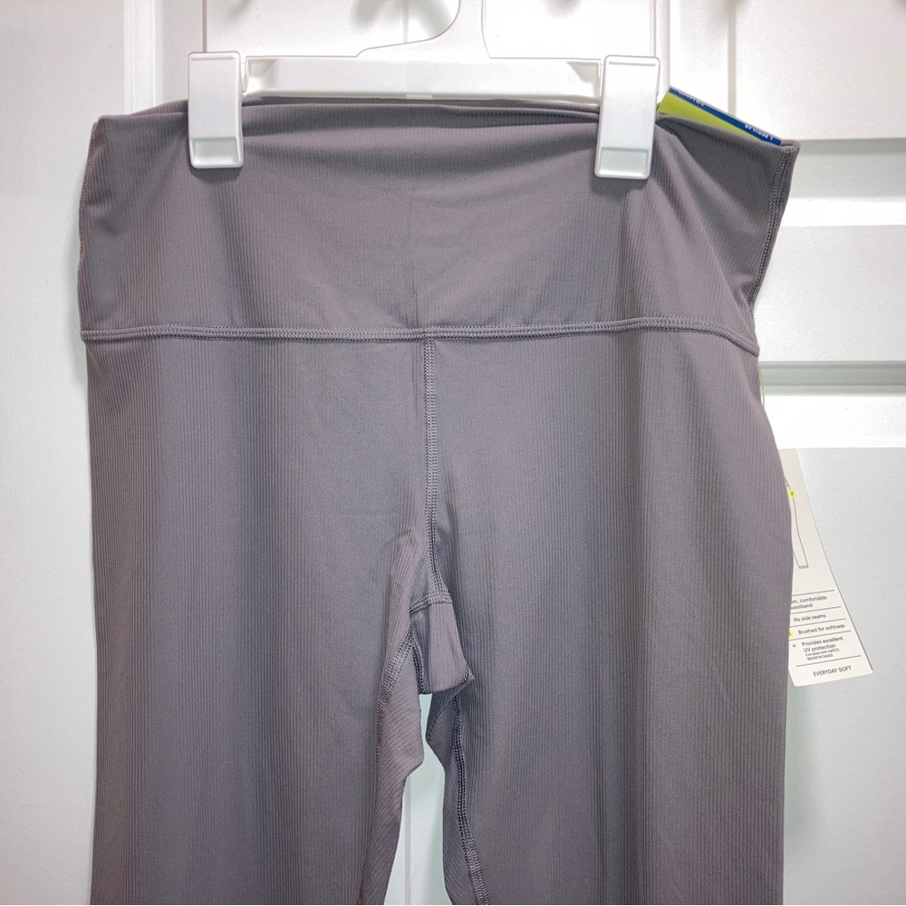 All in Motion Women's Everyday Soft High-Rise Ribbed 7/8 Leggings - Gray Size L - Picture 3 of 5